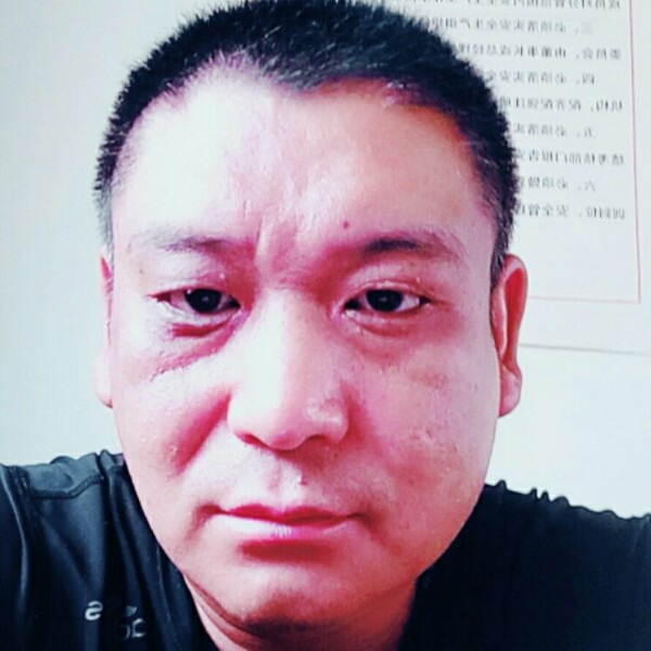 青衫倾心淡淡的照片