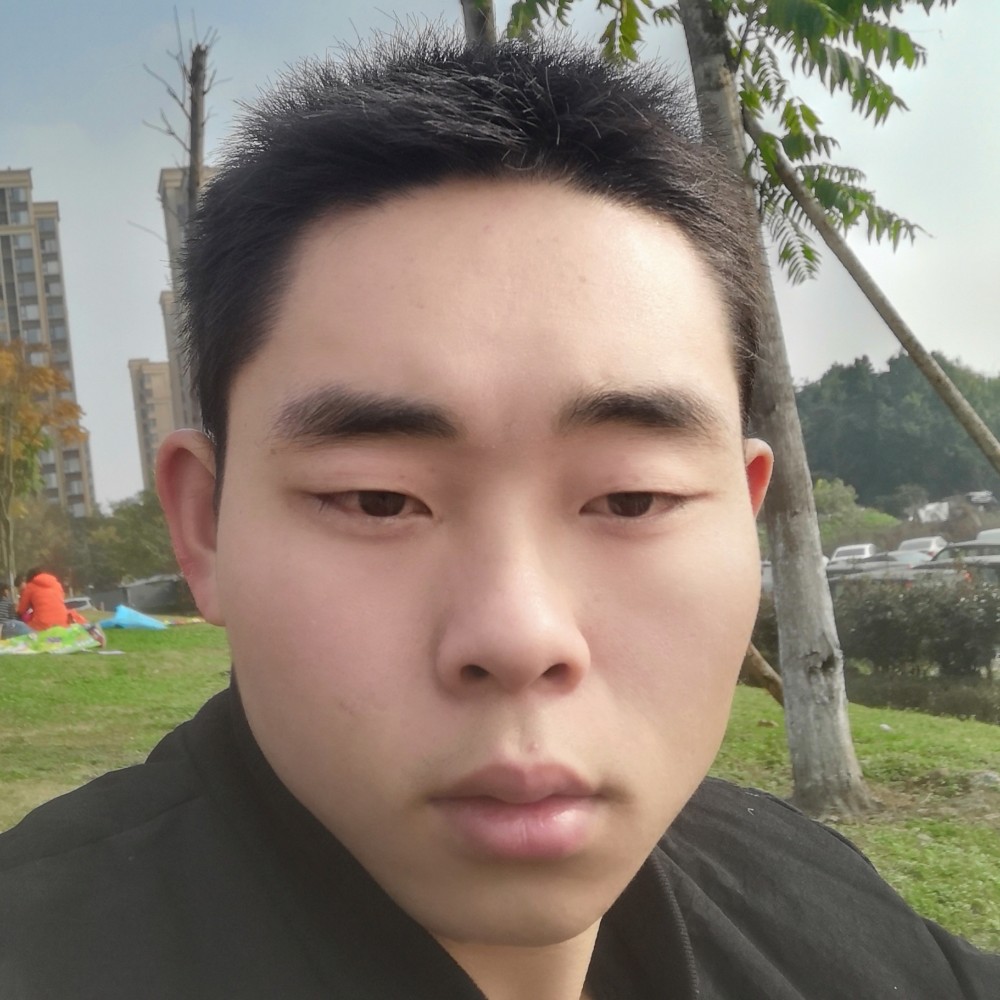 小懒虫挽手多情的照片