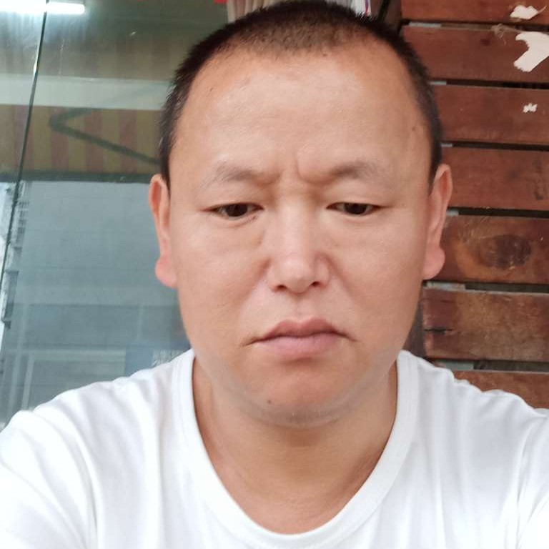 敏感等待花魂的照片