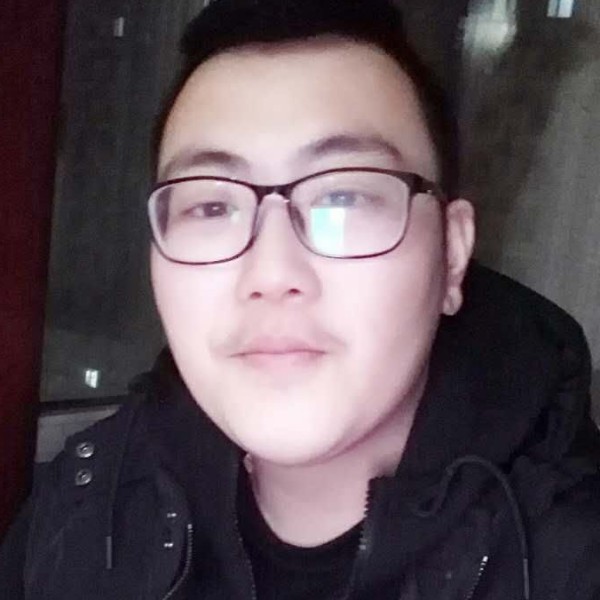 板凳回首缓慢的照片