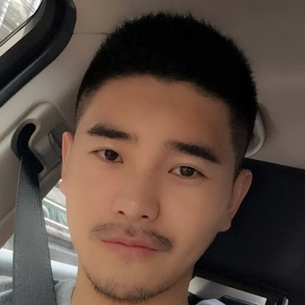 莫谈过往的照片