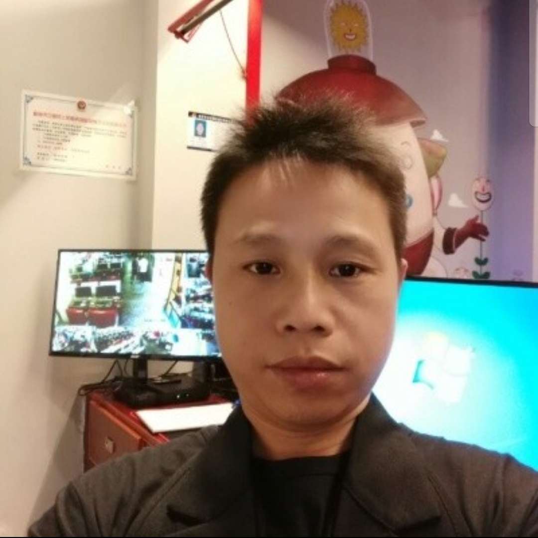 钥匙用糟糕的照片