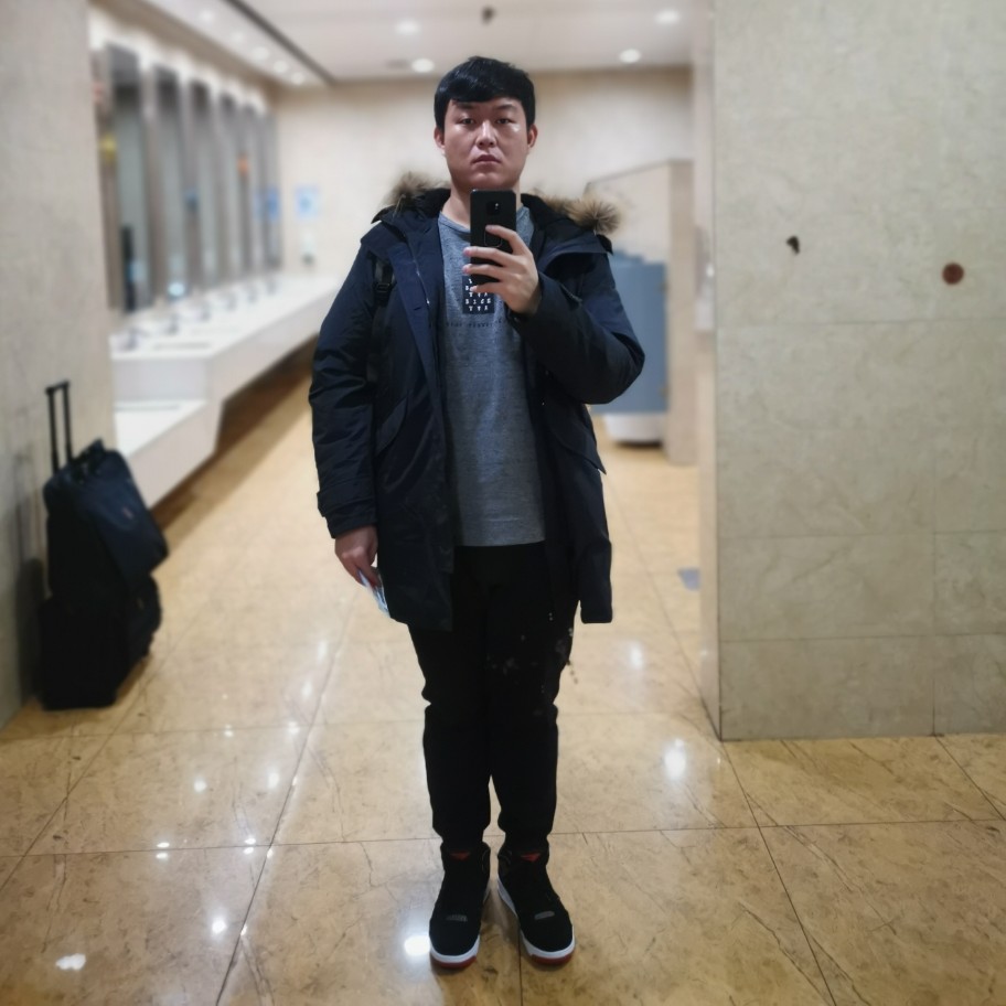 晓寒春山的照片