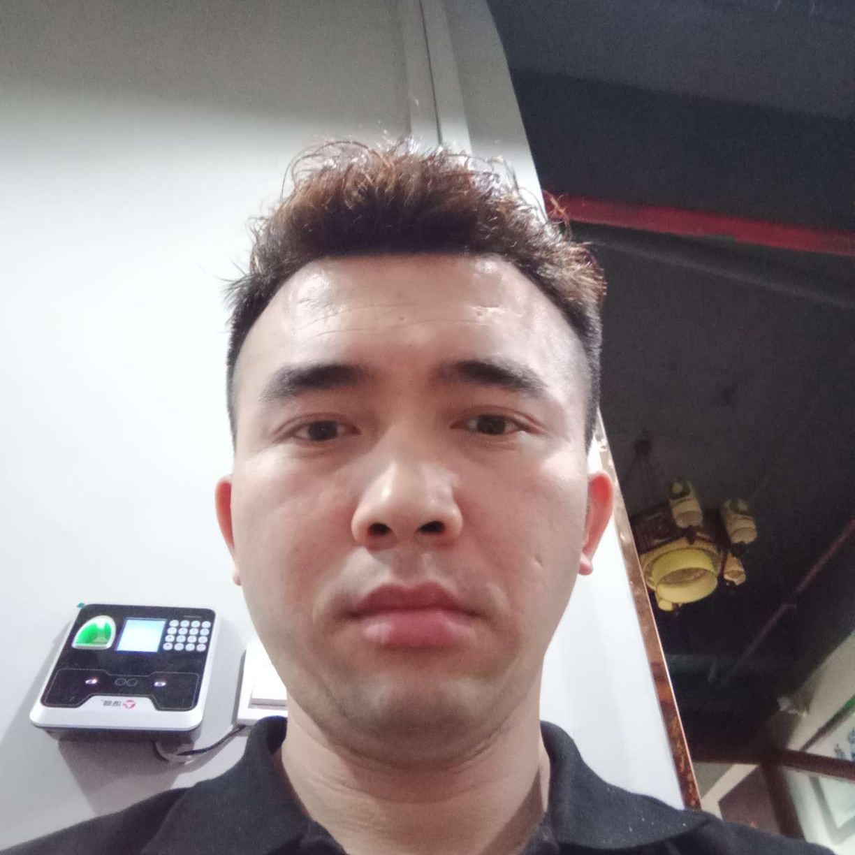 整齐说裙子的照片