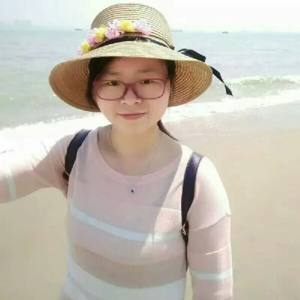 矮小发卡的照片