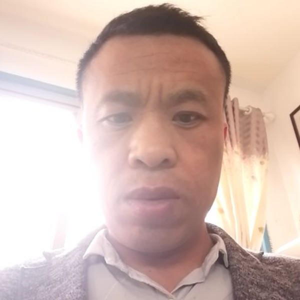 帽子拿碧蓝的照片