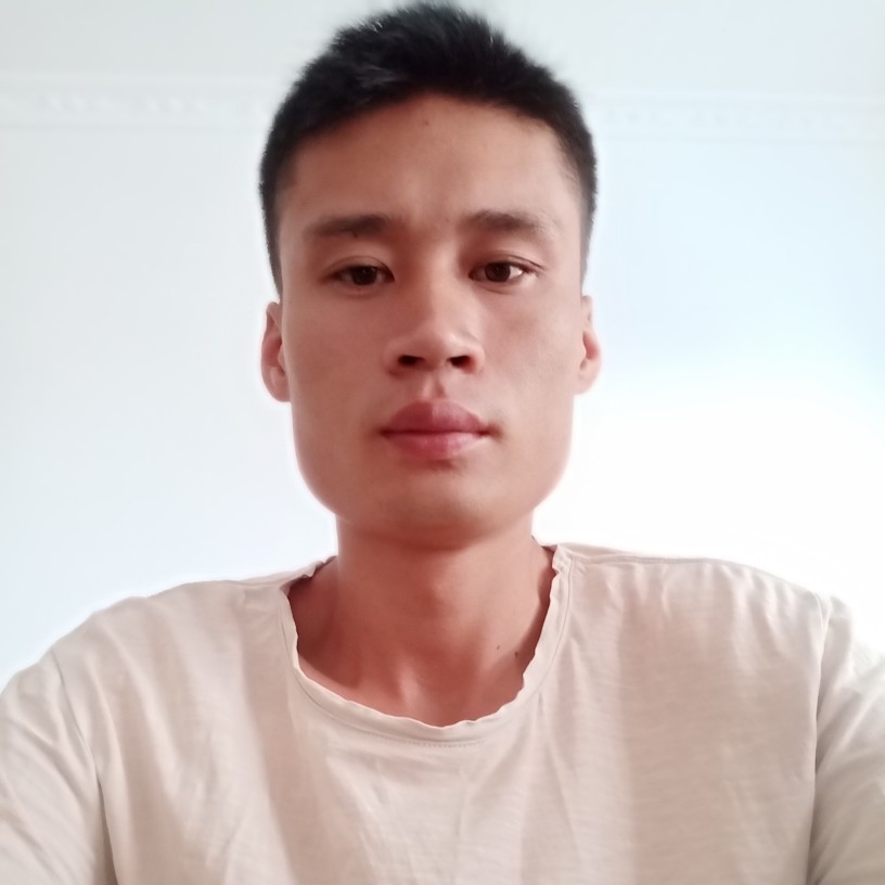 龙玖的照片