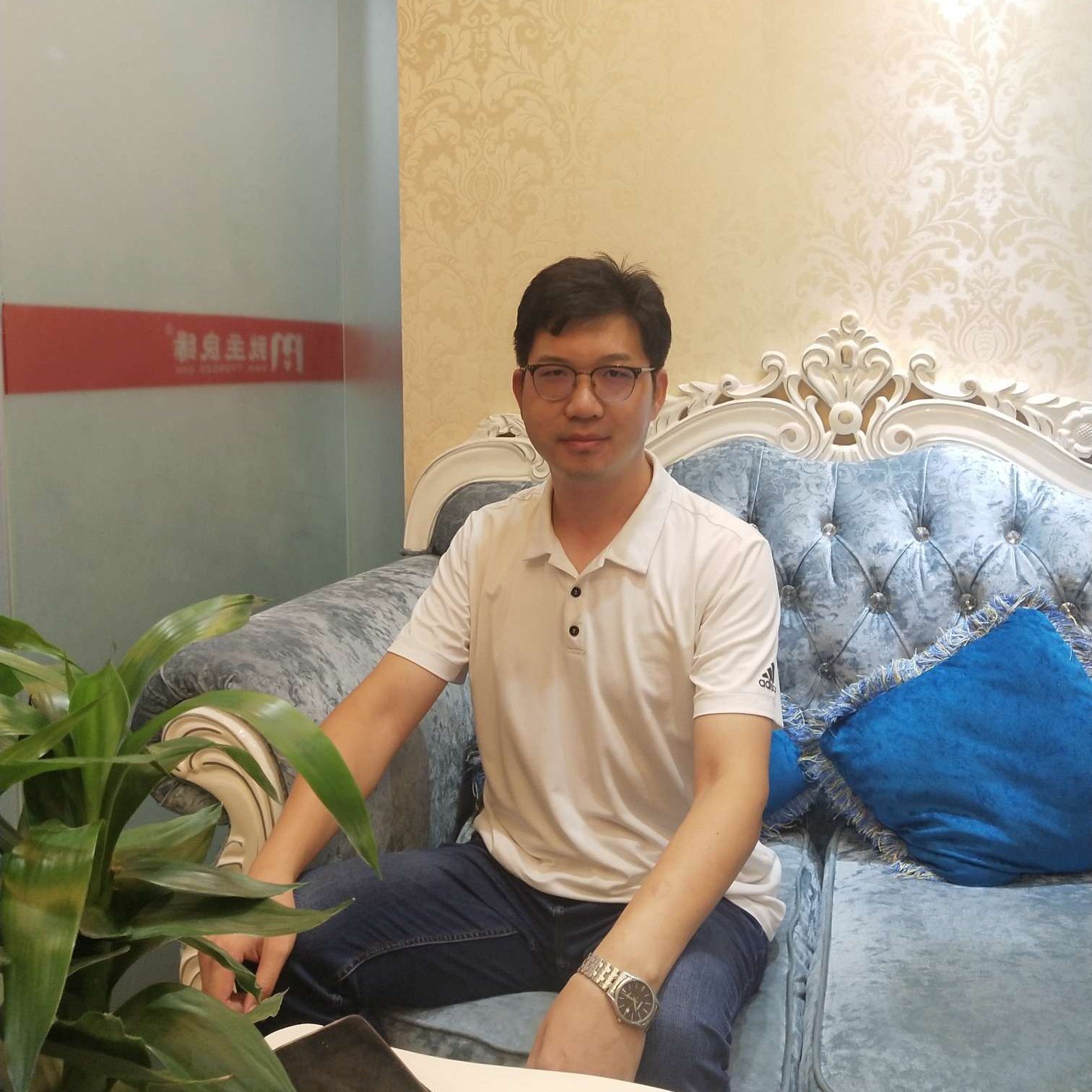 闫达海的照片