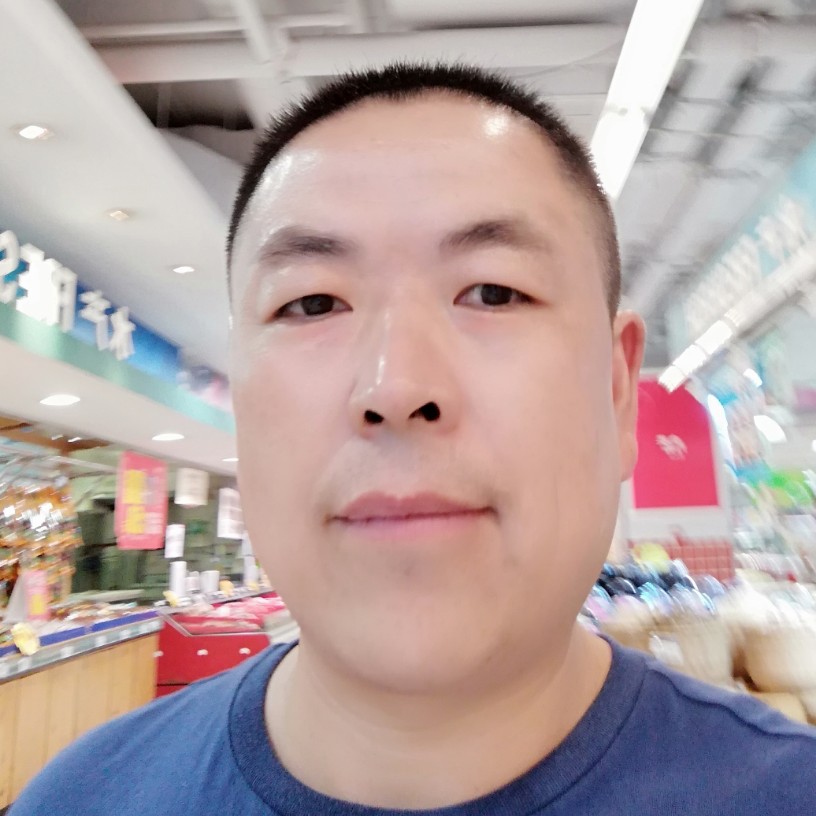 福康焱的照片