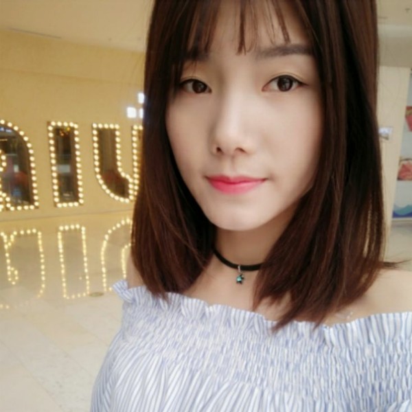 苗苗♡的照片