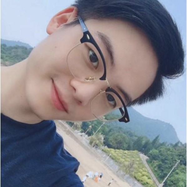 阳光宅男啦啦啦的照片