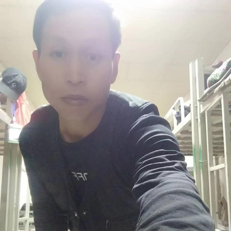 天鹰侠侣的照片