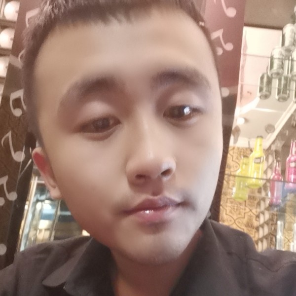 绝影深拥落拓的照片