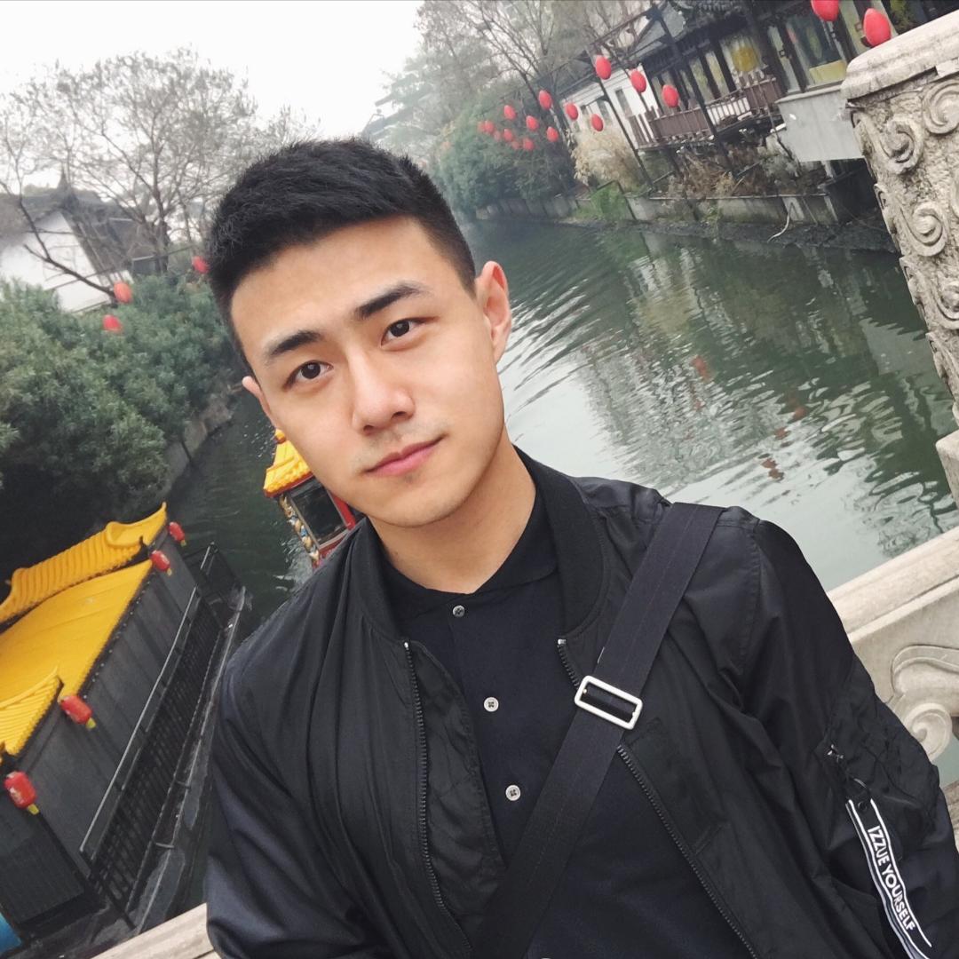 轻松爱恋秋颜的照片