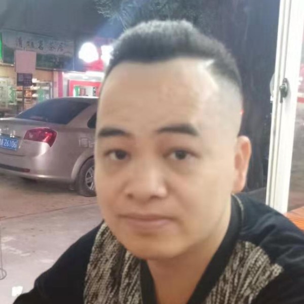 夏露迎想人陪的照片