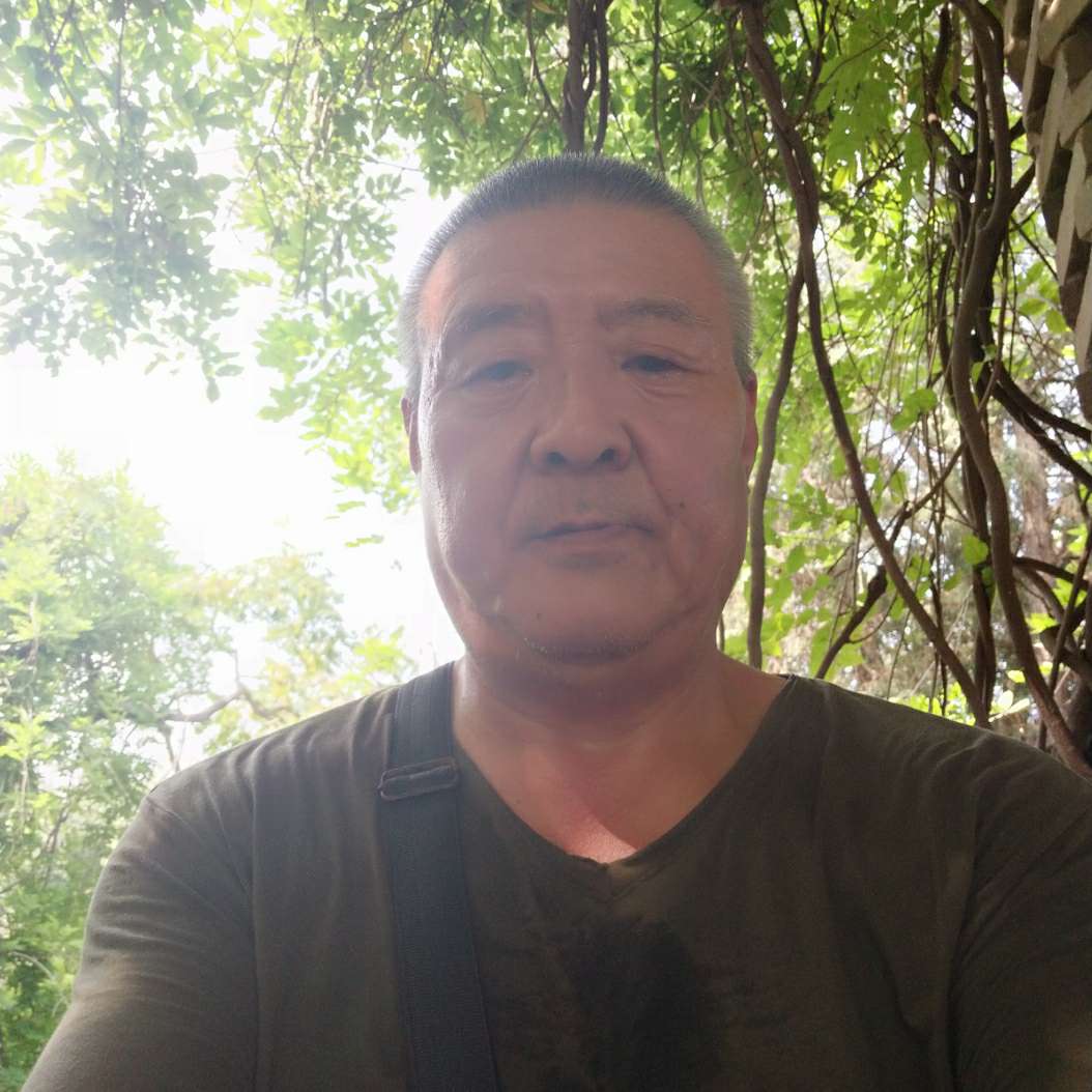 云朵漫步苹果的照片