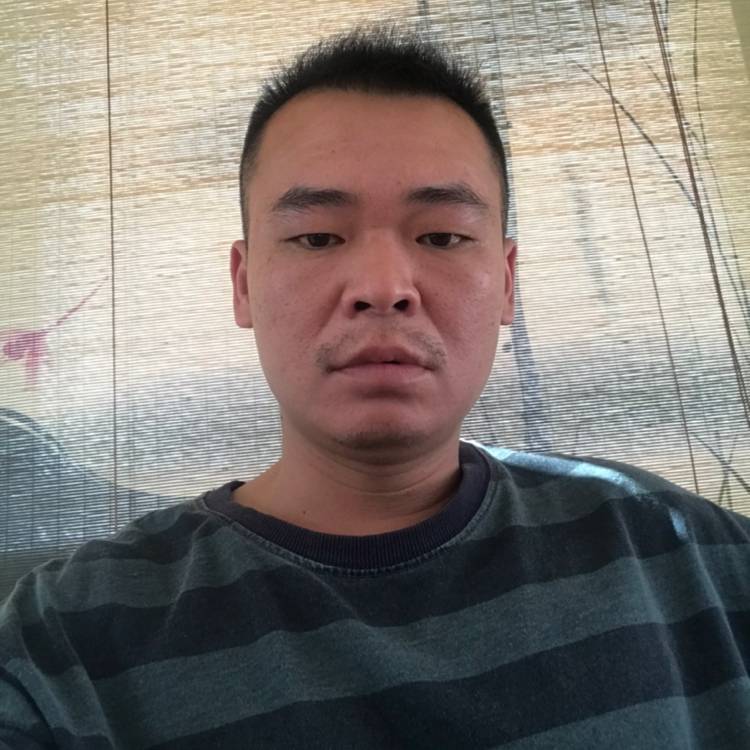 砖头与安静的照片
