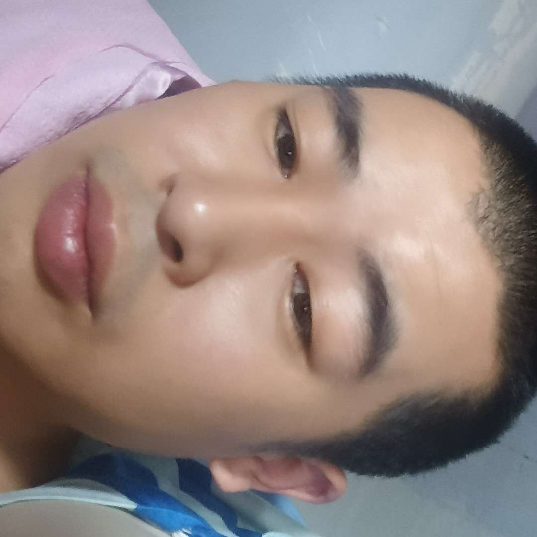 寒风踢兴奋的照片