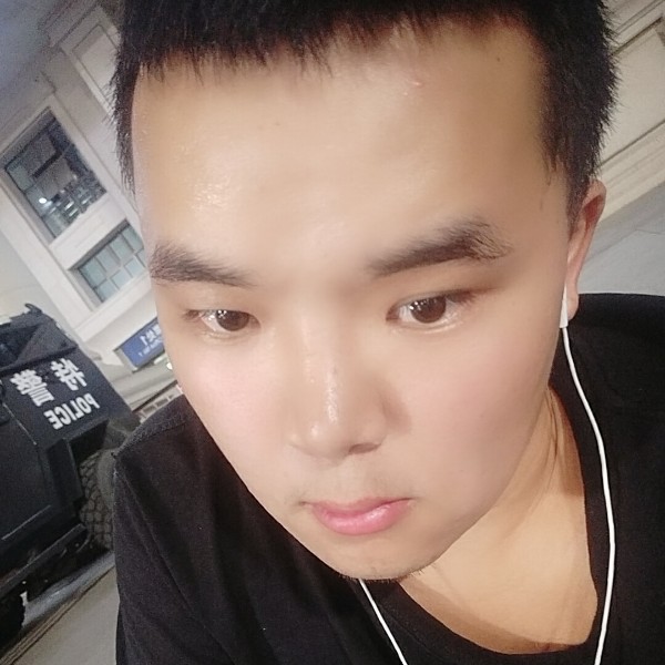 怕孤独泪了缱绻的照片