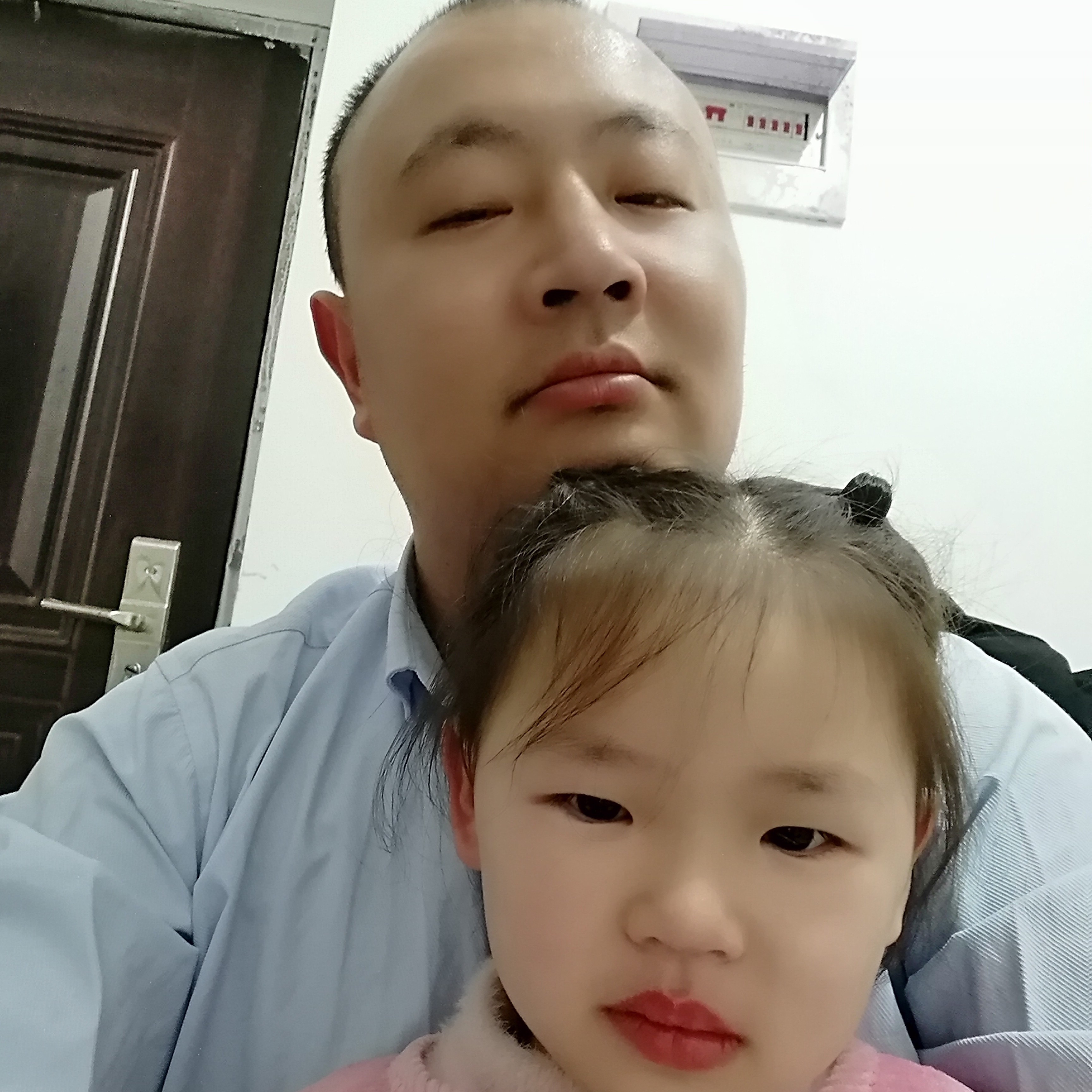 撩骚一下的照片