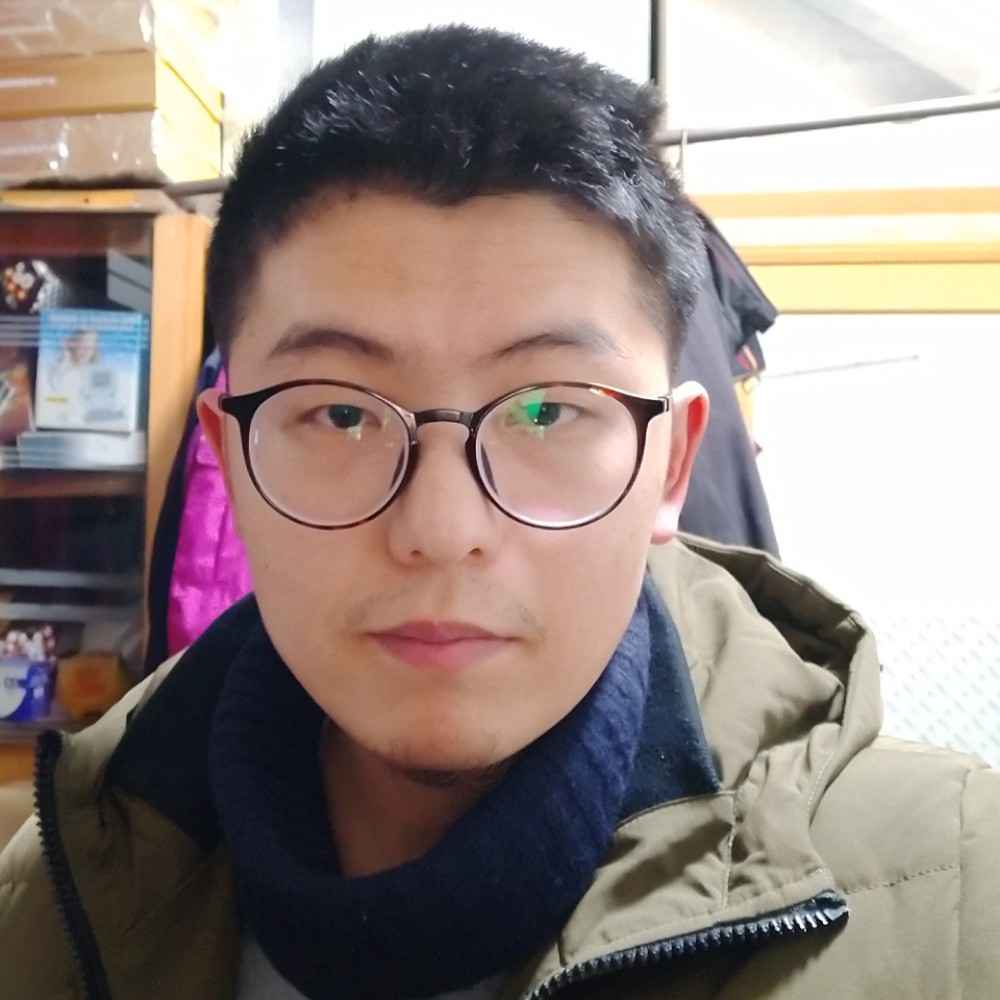 咬咬牙哟哟哟的照片