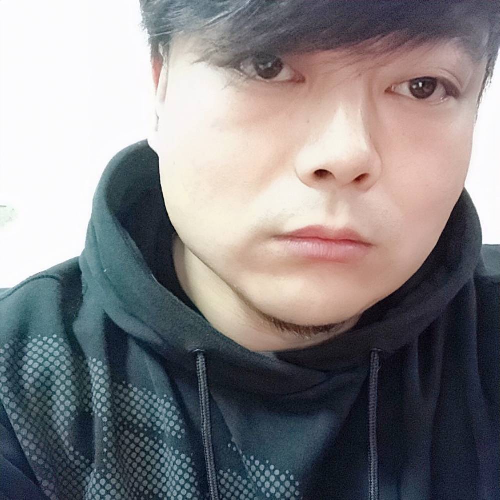夏夜里的雪的照片