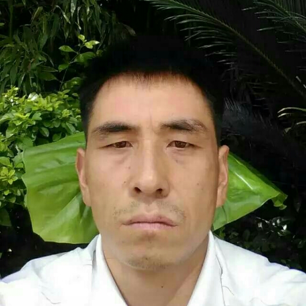 大米泪了眯眯眼的照片