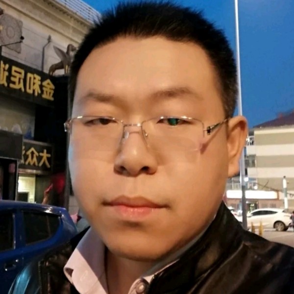 湖畔酷叔的照片