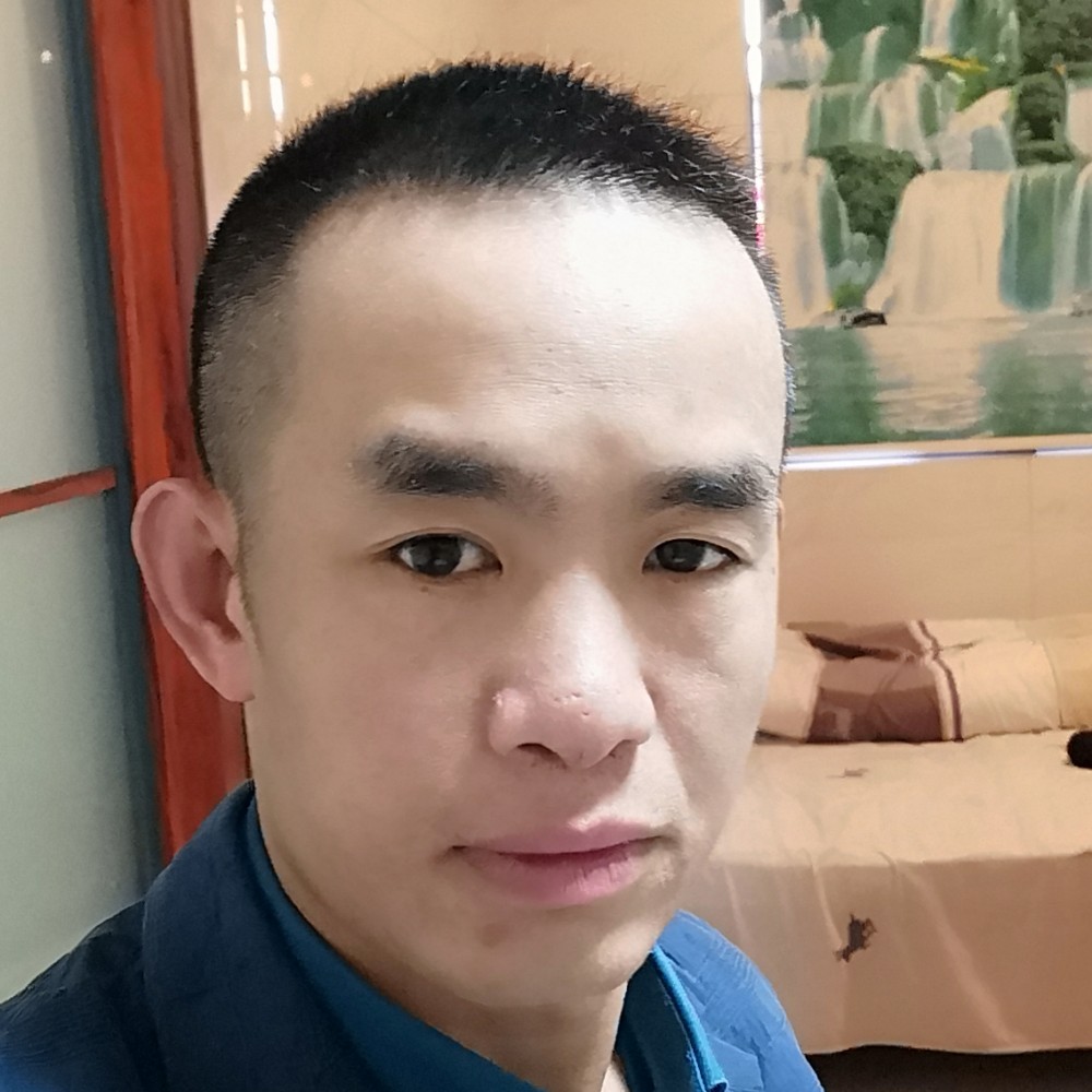 单身迎鱼的照片