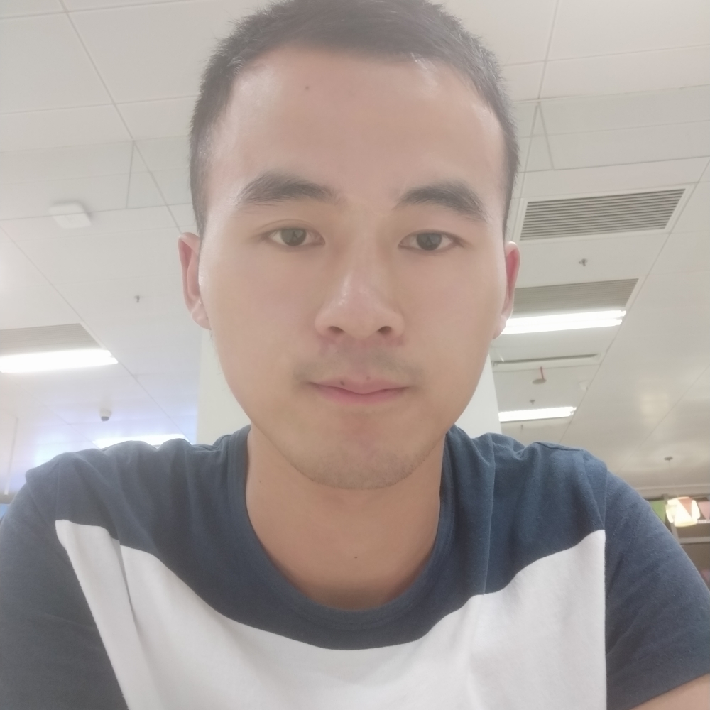 仰望星空的照片
