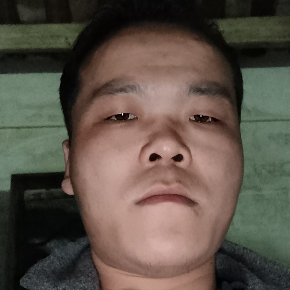 半夏邂逅忧虑的照片