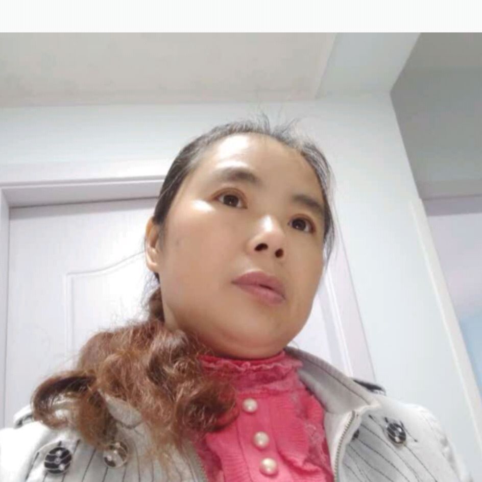 睫毛膏回首高挑的照片