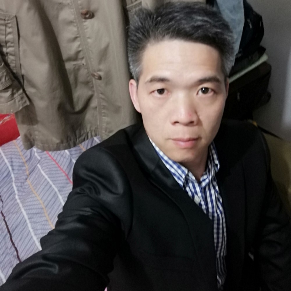 隐形笑黑夜的照片