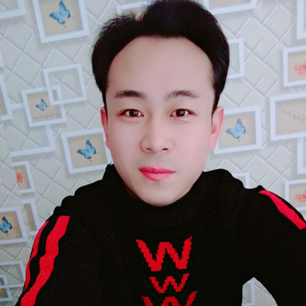 草丛等待无语的照片