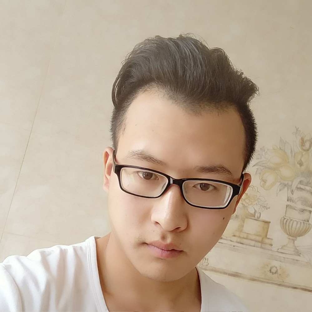 弘逸的照片