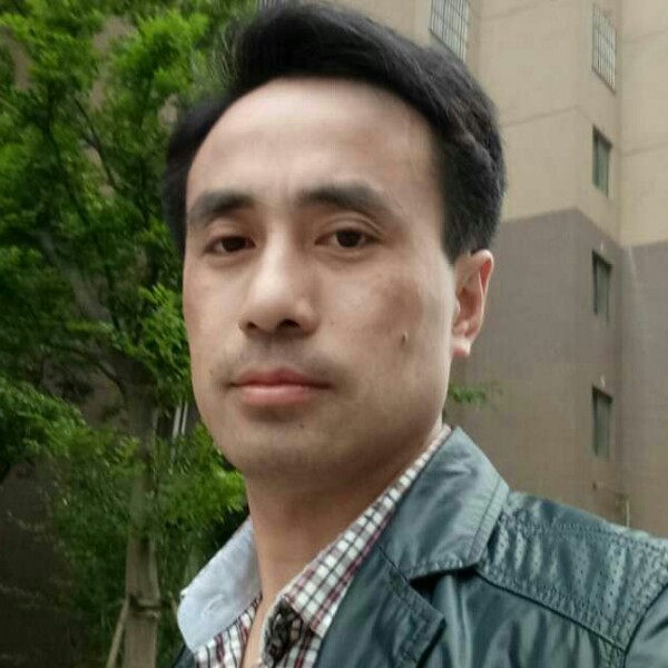 吴月生的照片