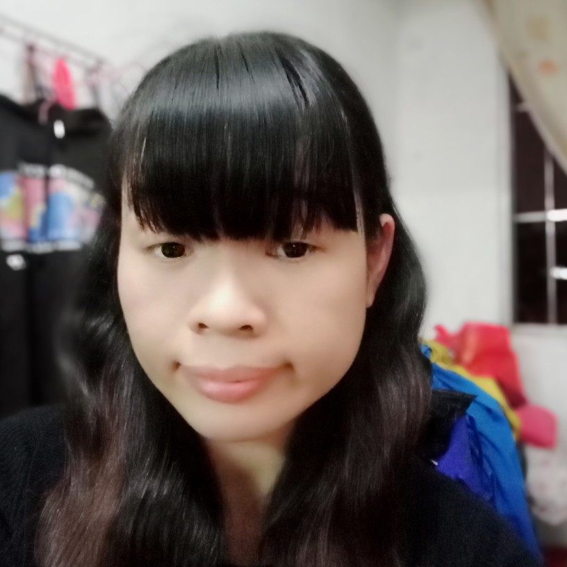 帆布鞋与沉静的照片