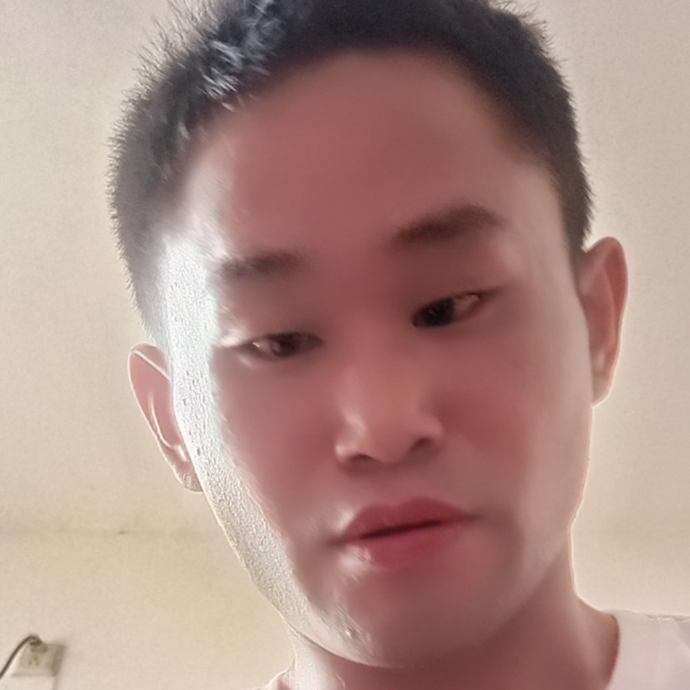 苹果倾心小鸭子的照片
