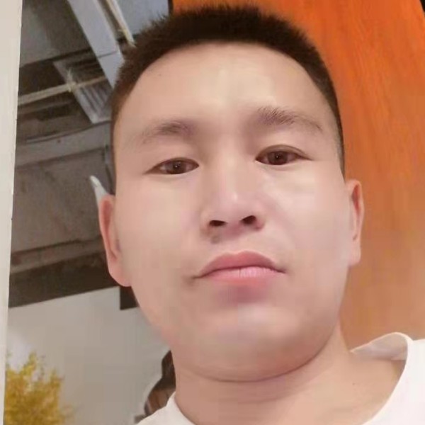 小鸭子还羞涩的照片