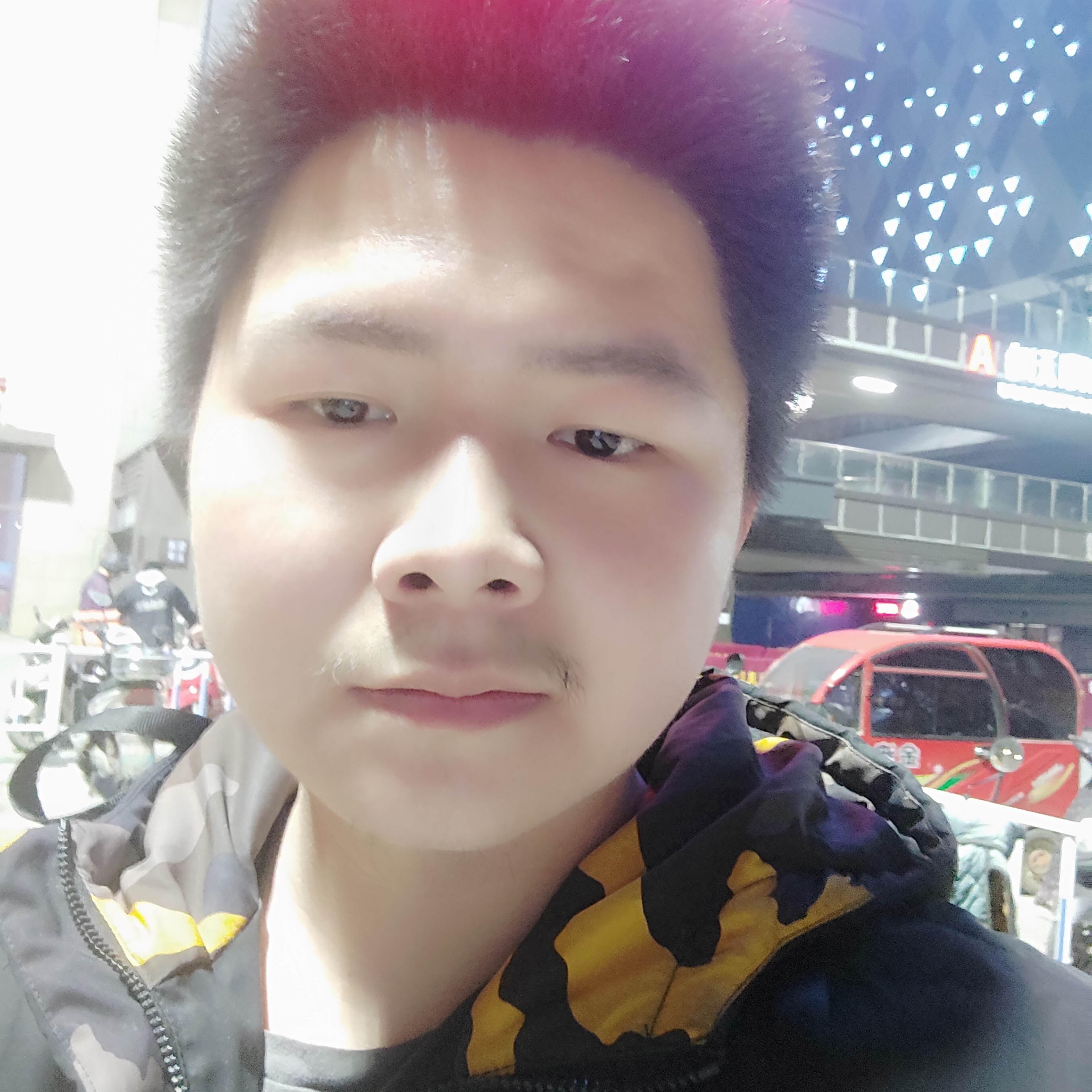 豆芽打忧虑的照片