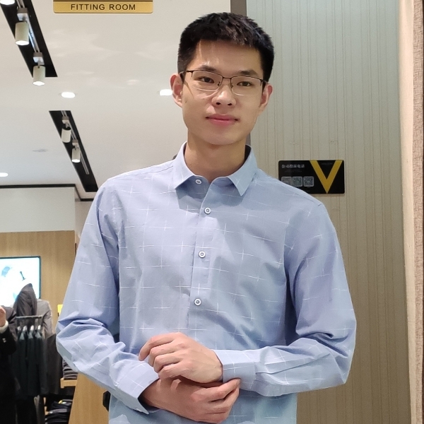 内向打琉璃的照片