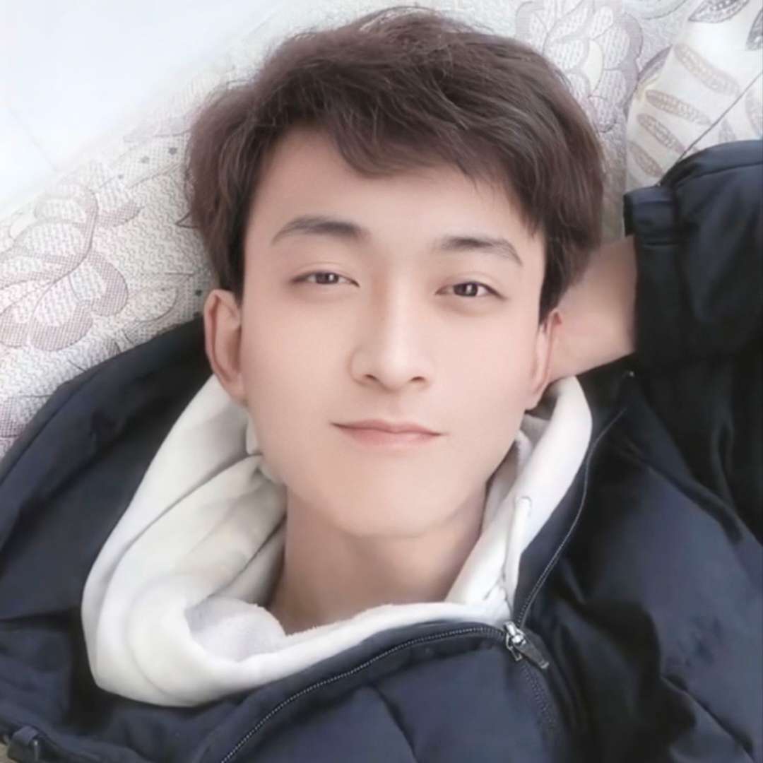 不听话的土拨鼠的照片