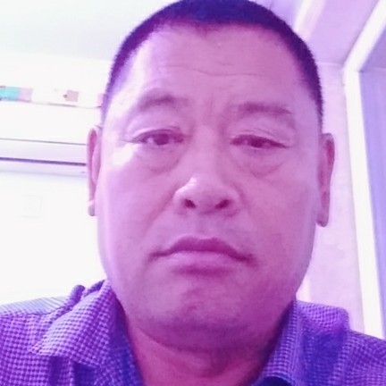 溪流倾心大方的照片