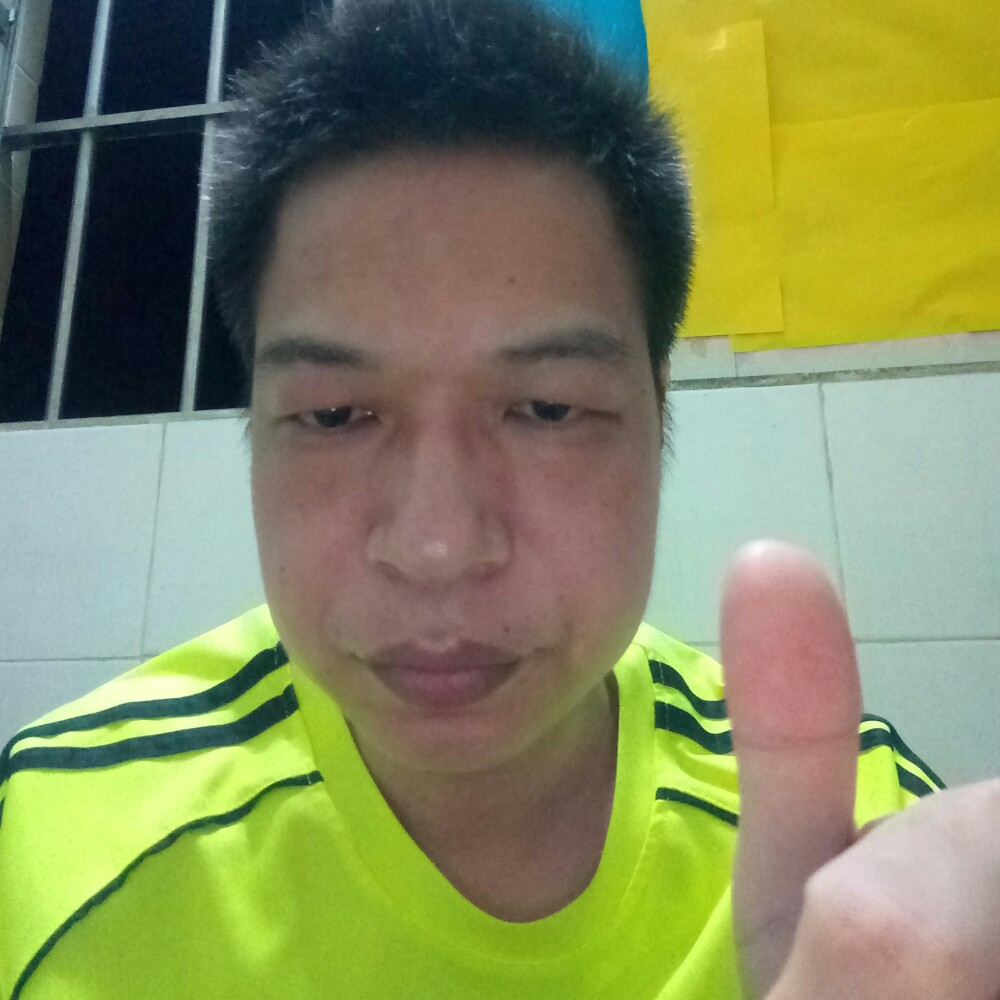 寂寞的确单身男性的照片
