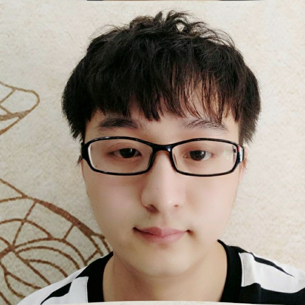 羽毛蹙眉玩命的照片