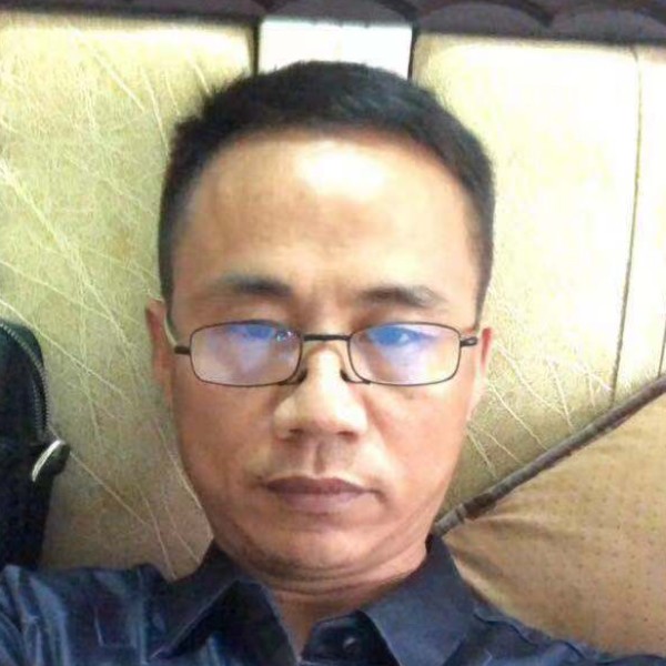怕孤单改变流年的照片