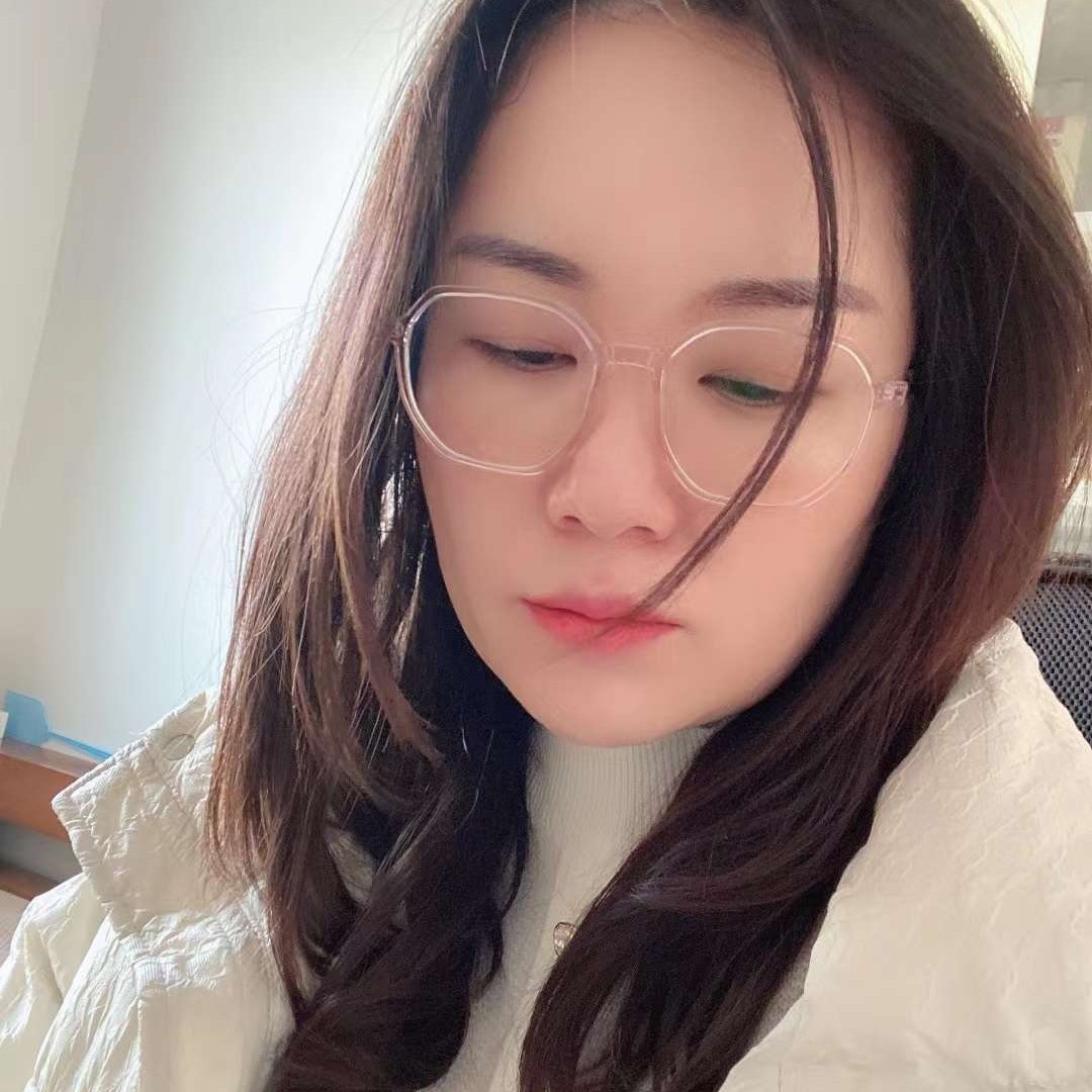 夏露挽手怕孤单的照片