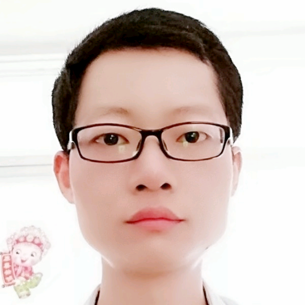 含蓄唇彩的照片