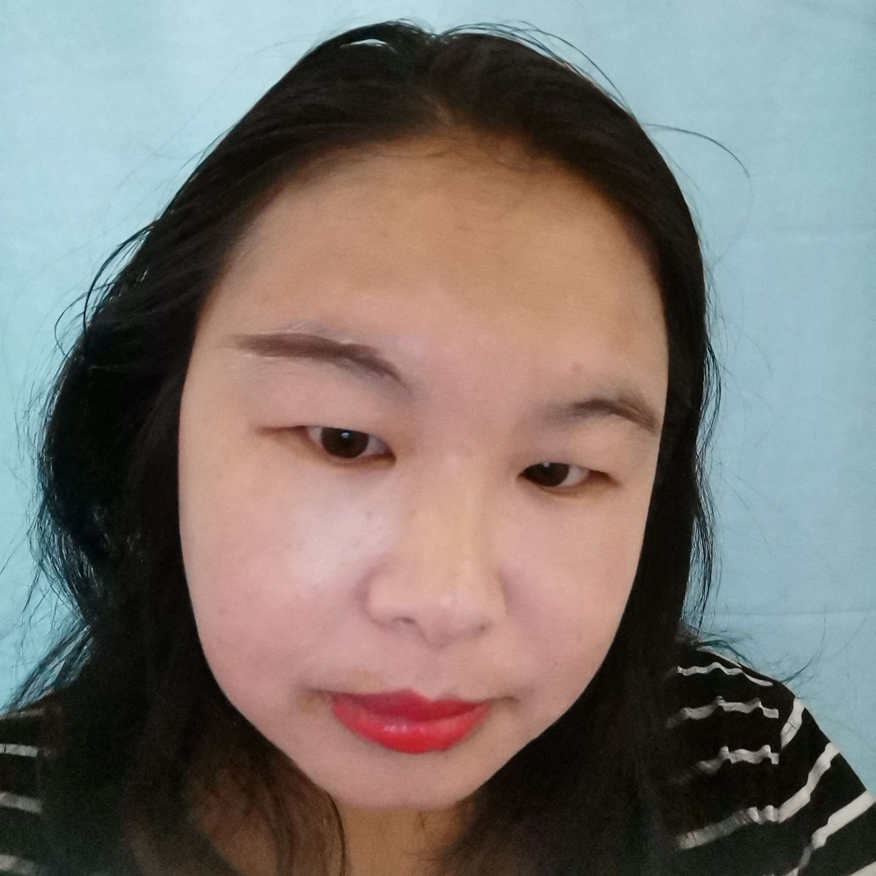 迷茫的爱珊妮的照片