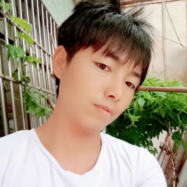 醉月高兴的照片